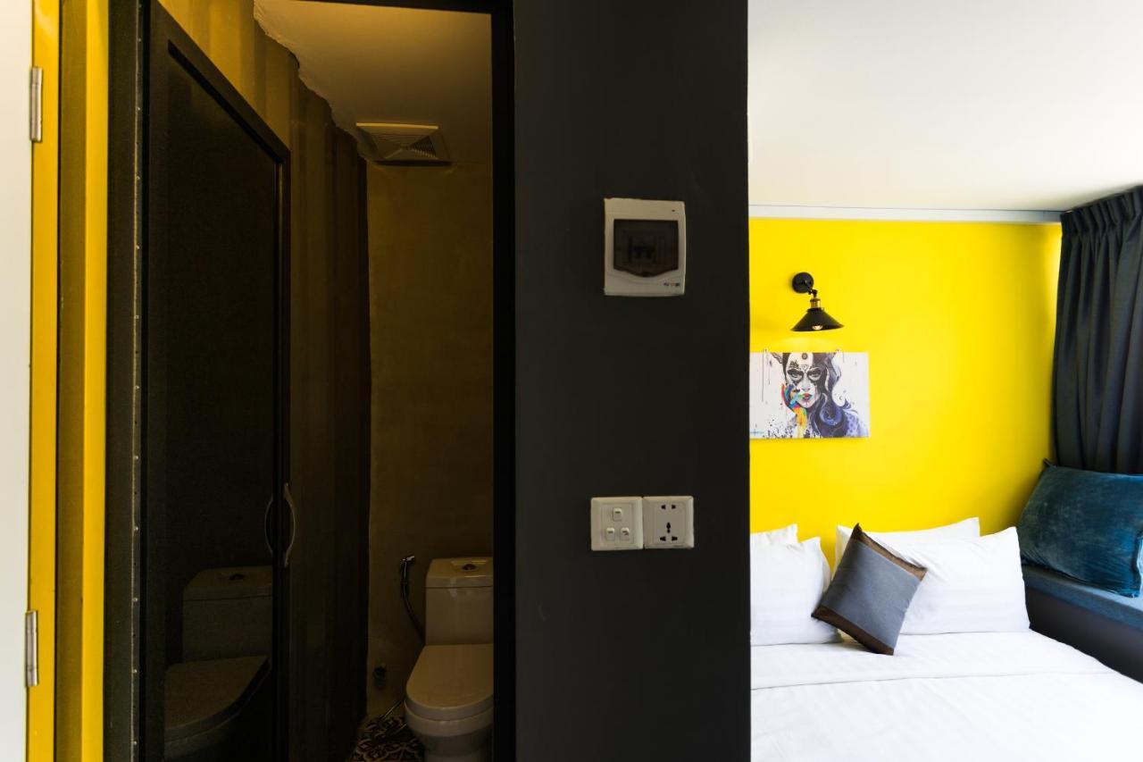 White Rabbit Hostel Siem Reap Esterno foto