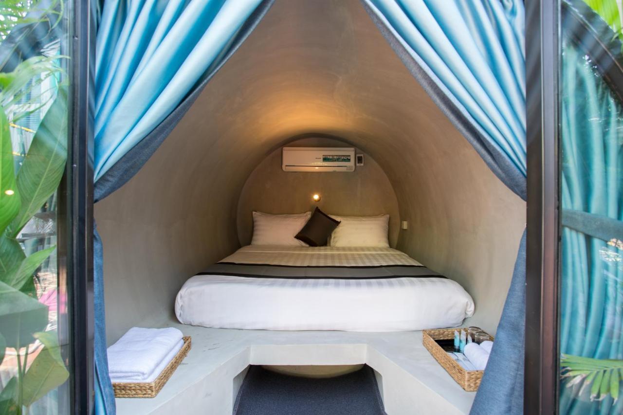 White Rabbit Hostel Siem Reap Esterno foto